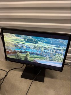 Samsung S24C450 24” LED Monitor – Adjustable & Rotating Stand