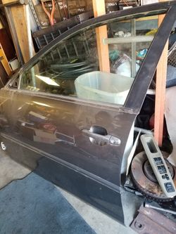 03 To 05 Camry Driverside Front Door