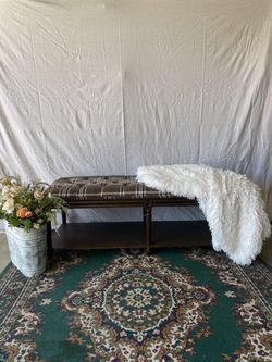 🪑 Vintage Upholstered Wood Bench — $89OBO