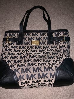 Michael Kors Tote