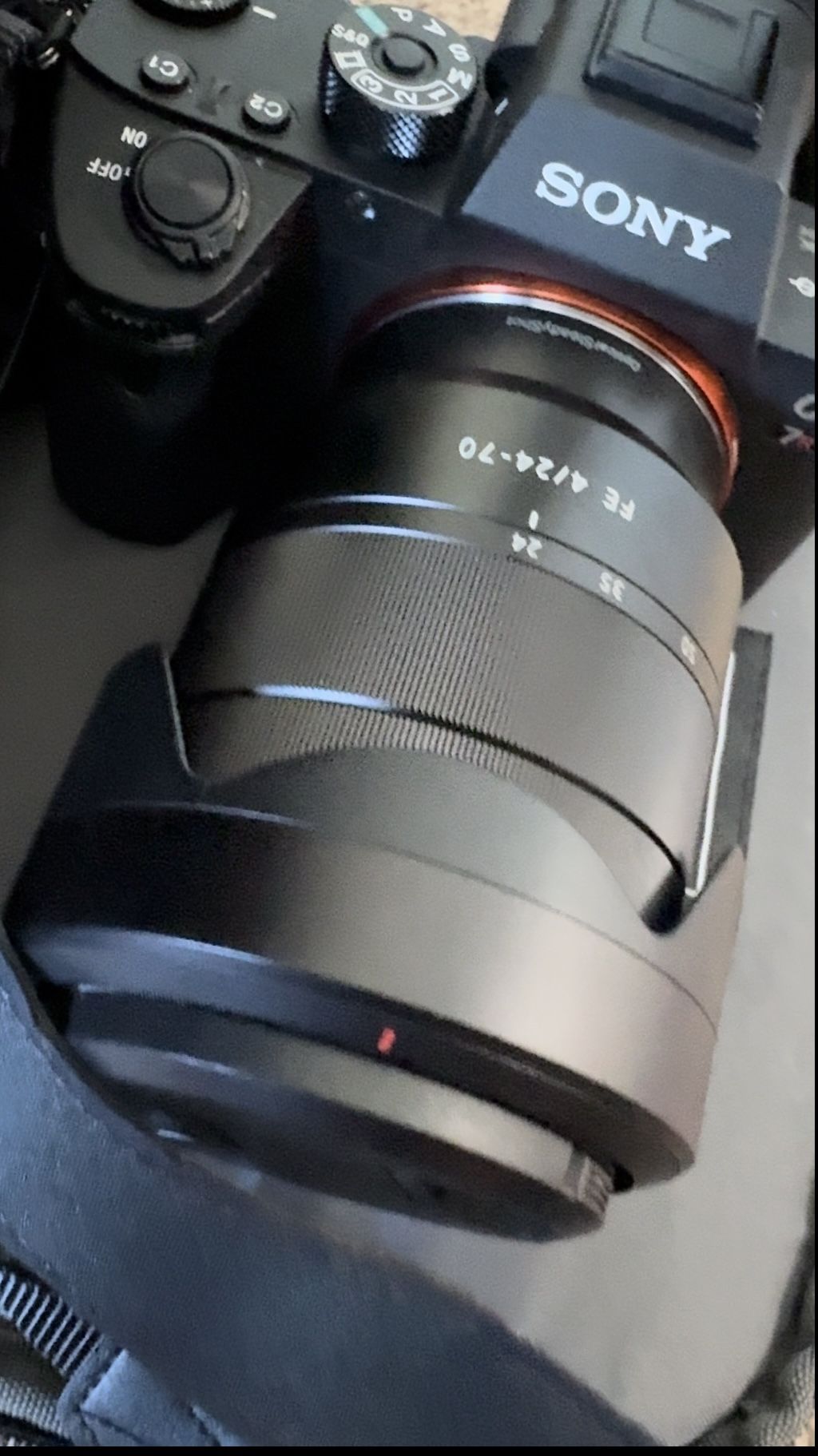 Sony Alpha 7R111 (JUST LIKE NEW)