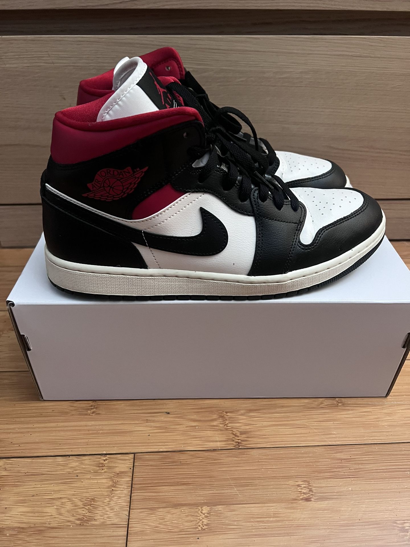 Jordan 1 Mid Red Panda Size 11.5W/10M - realvibe.in