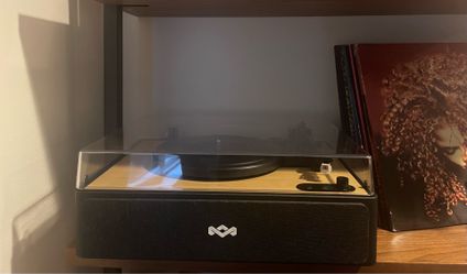 House of Marley Turntable