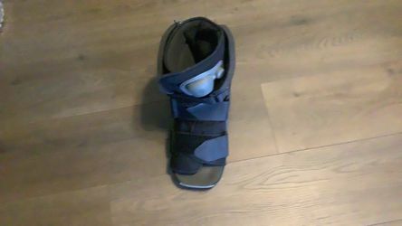 Medical Walking Boot Foot Brace Size 8