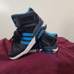 Men's Size 7 Adidas