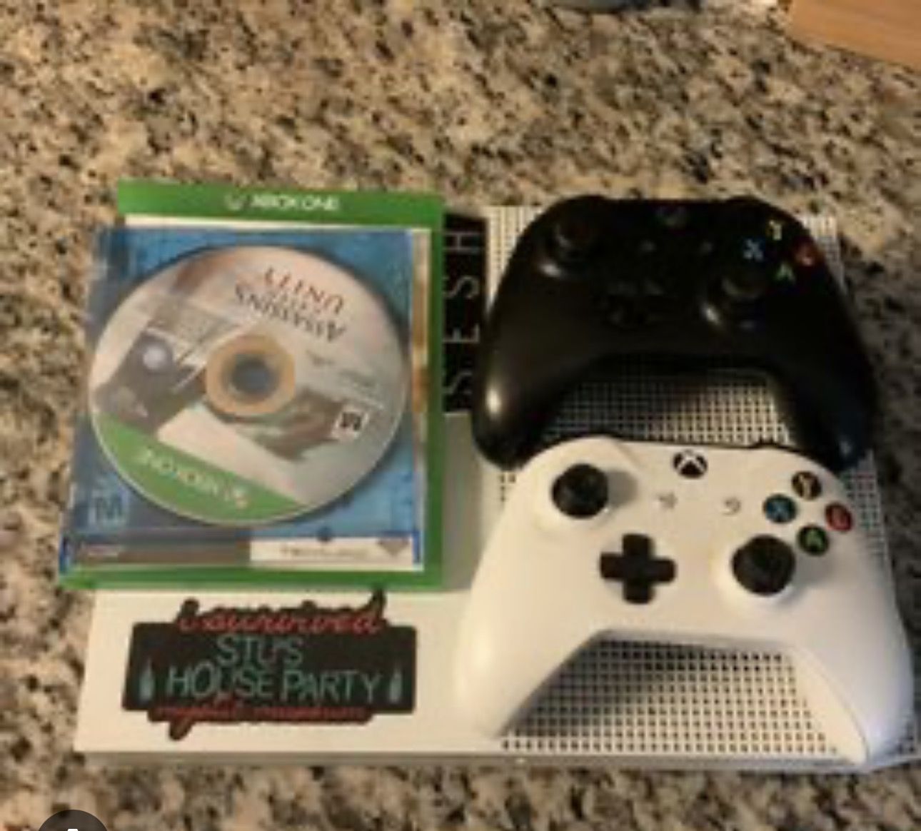 Xbox one s 1TB 3 games & 2 controllers