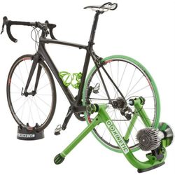 Kinetic Road Machine Smart 2.0 Fluid Resistance Cycling Bike Trainer Model T2710 NEW