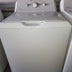HOTPOINT   WASHER AND DRYER  SET 