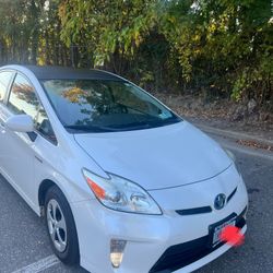Prius IV Solar top