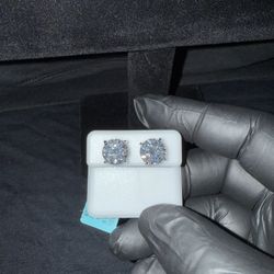 10mm Round Stud Moissanite Earring