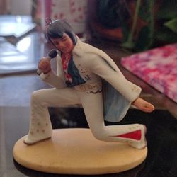 ELVIS IN CONCERT "Aloha From Hawaii" Royal Orleans Porcelain Figurine Unnumbered