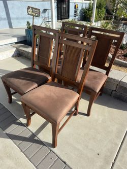 FREE CHAIRS 4