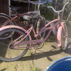 Rare Kosmolpolitan  Ladies Beach Cruiser Bike