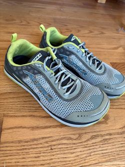 Altra shoes womens size 10