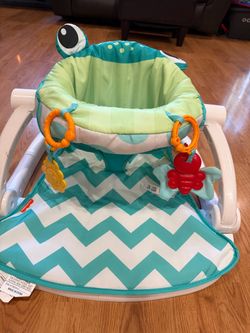 Fisher-PriceSit-Me-Up Floor Seat, Baby Chair, Clacker Toy & Flower Teether, Gross Motor Development, Machine Washable Pad