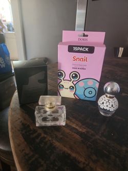 Perfumes y mascarilla