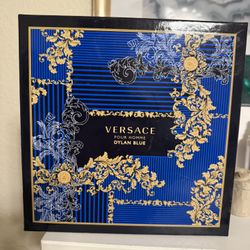 Versace,dylan  Blue Cologne, And Shower Gel