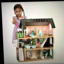 New Doll House In Box 