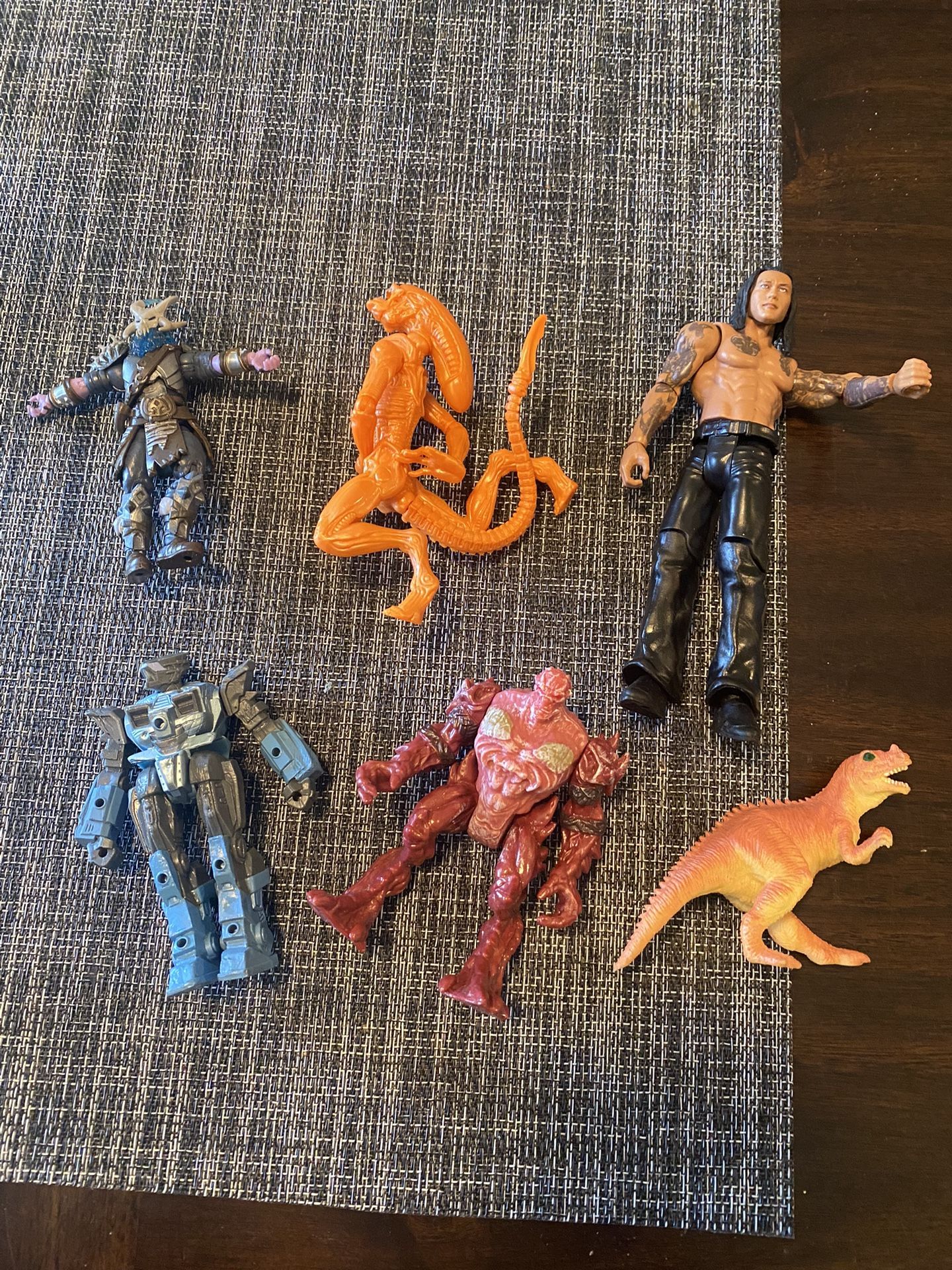 Lot of Action Figures Damian Priest 