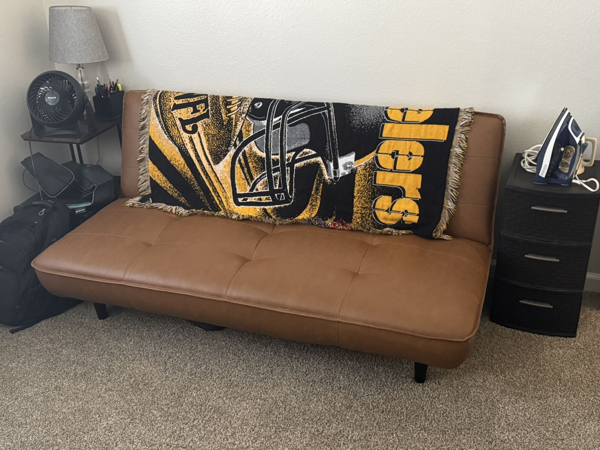 Futon Folding Coach