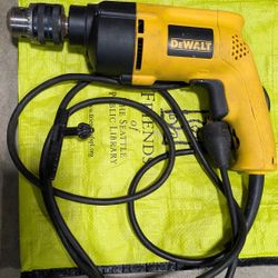 DW 511 1/2" Corded Hammer drill 