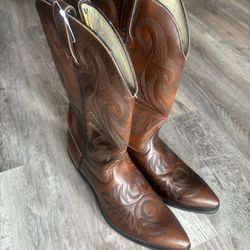 New Cow Boy Boots Durango Size 9