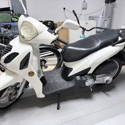 Scooter 150CC