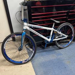 Avent 24in Bmx Trade ? Carbon Fork 