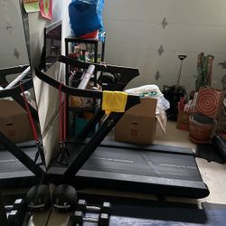 Peloton Tread