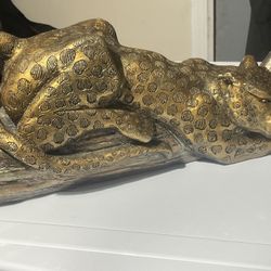 Jaguar 🐆 Statue 