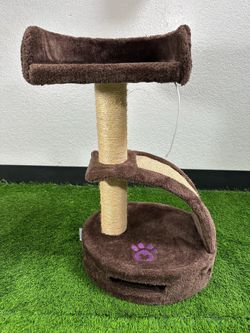 Cat Tree / Scratching Post – Cozy & Compact