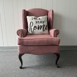 Vintage Chair (Delivery Available)