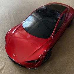 Hot Wheels Tesla Roadster RC 1:10 Scale