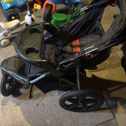 Stroller 