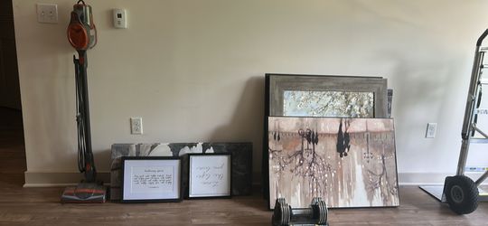 Paintings And Frames 