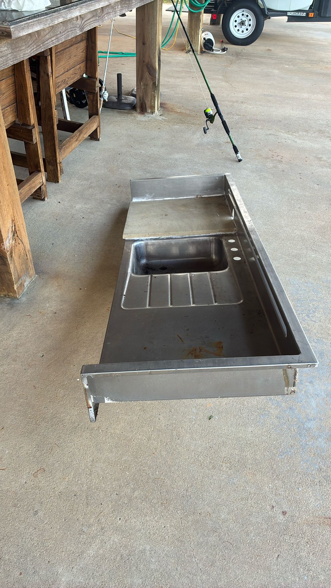 Stainless Steel Fish/game Cleaning Sink