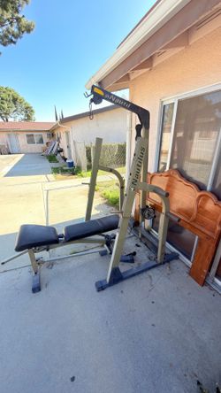 Weight bench