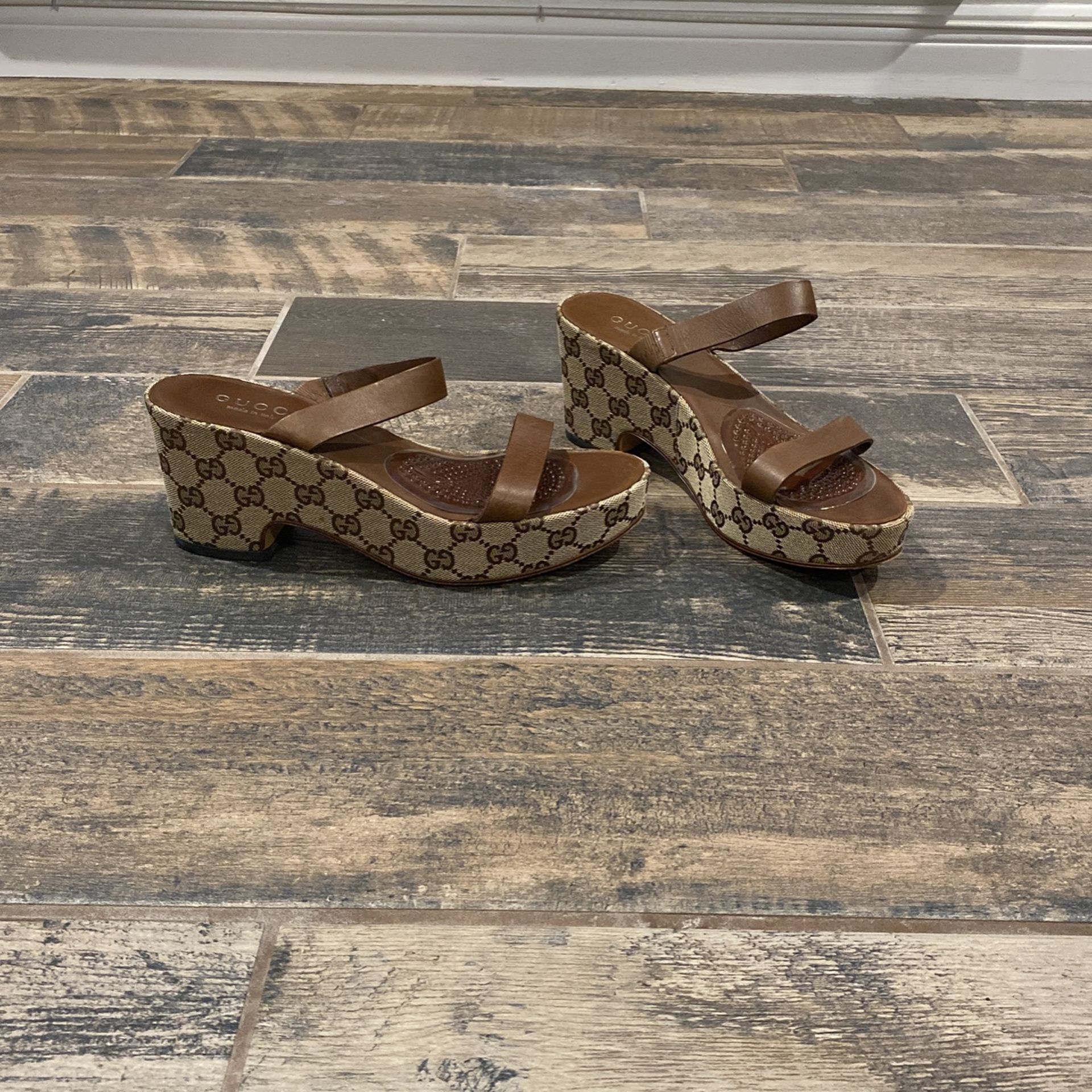 Gucci Shoes Sandals Slides Mules 7.5
