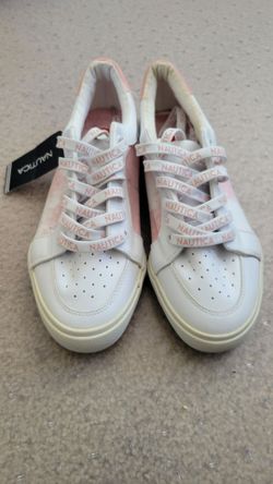 Women's size 6 Shoes