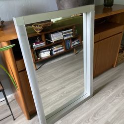 Vanity Mirror 