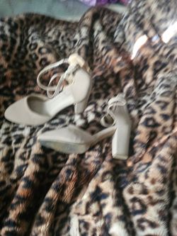 Woman Shoes