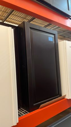 Kitchen cabinets, upper dark brown 36in