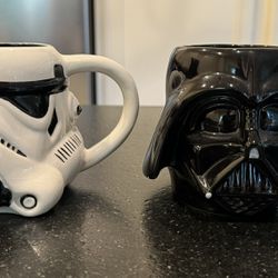 Star Wars Stormtrooper and Darth Vader Helmet Head Coff ee Mug