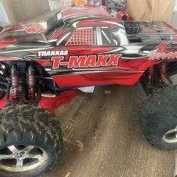 Tmaxx truck