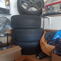 22.Inch Rims 5×114 With 5 Brand New Tires 