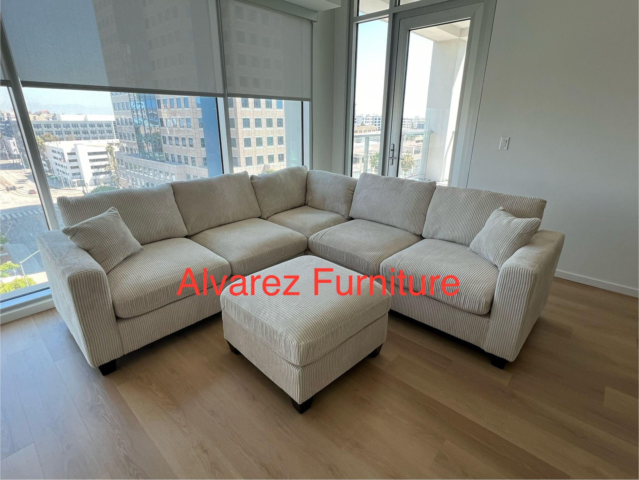 Sectional Sofa With Ottoman