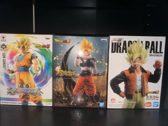 Three DragonBall Z  Goku Figures