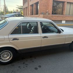 1984 Mercedes 300 SD TURBO DIESEL 