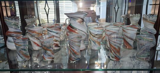 Vintage swirl art glassware