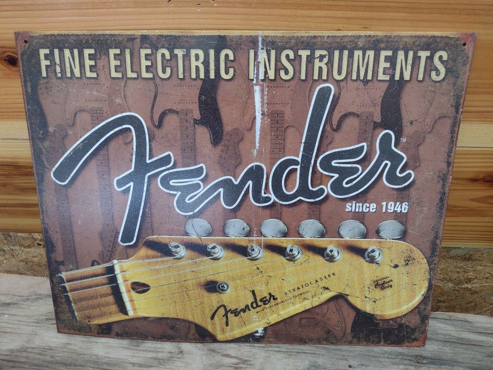 Fender Guitar Metal Sign